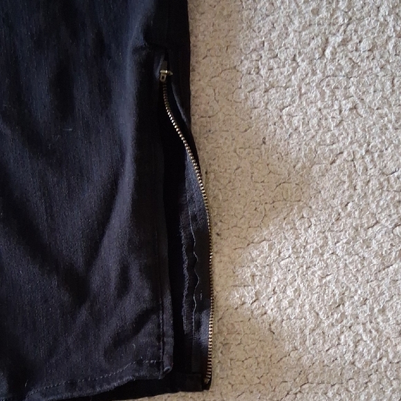 Sanctuary Women's Black Trousers - Picture 6 of 8